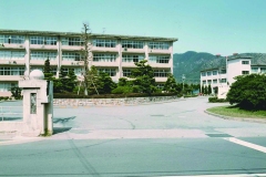E_長良②教育学部本館