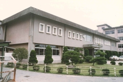 E_附属学校管理棟